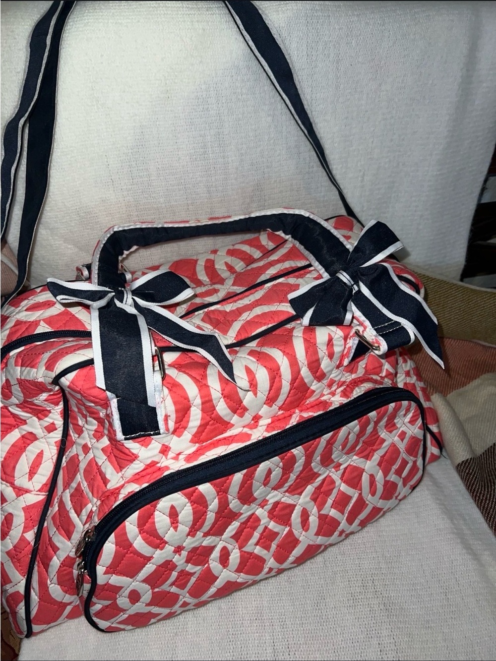 Stylish Coral & White Quilted Shoulder Bag with Navy Accents